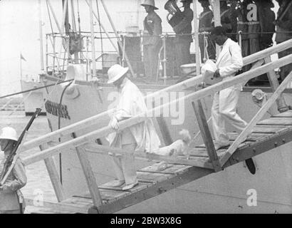 Ankunft des Negus in Haifa und Jerusalem. Bild zeigt, der Kaiser tritt aus dem Boot. Stockfoto