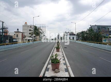 Bengaluru,Karnataka/Indien - 01. Juni 2020: Leere Straße wegen Ausbruch des Corona-Virus Stockfoto