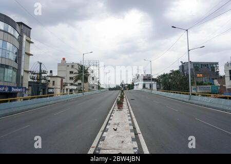 Bengaluru,Karnataka/Indien - 01. Juni 2020: Leere Straße wegen Ausbruch des Corona-Virus Stockfoto