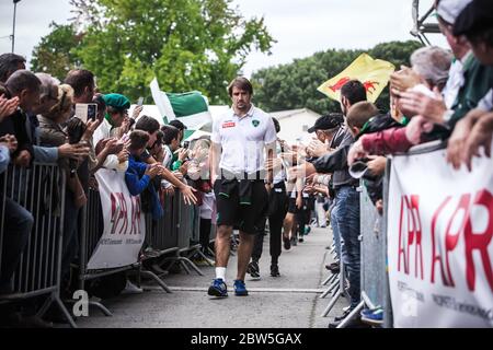 PAU, FRANKREICH - OKTOBER 01: Julien Pierre während des Top 14 Spiels zwischen Sektion Paloise und UBB im Stade du Hameau am 1. Oktober 2016 in Pau. Stockfoto