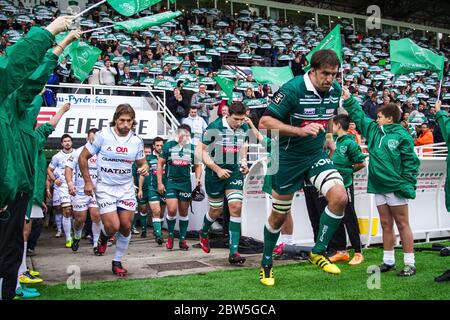 PAU, FRANKREICH - NOVEMBER 12 : während des Top 14 Spiels zwischen Section Paloise und Racing 92 im Stade du Hameau am 12. November 2016 in Pau. Stockfoto