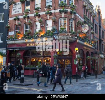 The Crown and Anchor Pub in Covent Garden. London Stockfoto