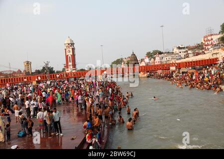 Haridwar heiligste Orte für Hindus, Har Ki Pauri ist ein berühmter Ghat am Ufer des Ganges in Haridwar, Indien (Photo Copyright © Saji Maramon) Stockfoto