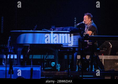 Bruce Springsteen, auf der Bühne in Paris, Frankreich, Juli 2016 Stockfoto