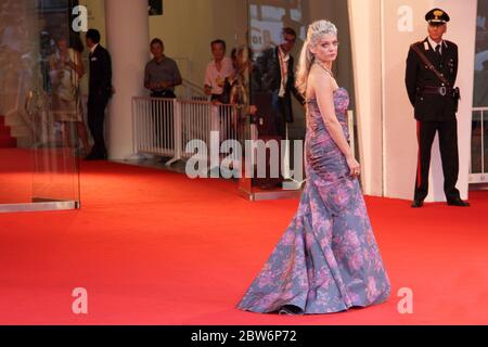 VENEDIG, ITALIEN - SEPTEMBER 04: Angela Ismailos besucht die Premiere von "Wild Salome" während der 68. Filmfestspiele von Venedig am 4. September 2011 in Venedig Stockfoto