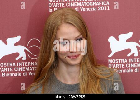 VENEDIG, ITALIEN - SEPTEMBER 05: Svetlana Khodchenkova nimmt an der Fotoschau "Tinker, Schneider, Soldat, Spion" während des 68. Filmfestivals in Venedig Teil Stockfoto