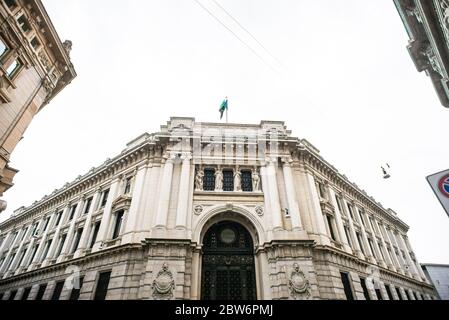 Mailand. Italien - 20. Mai 2019: Fassade der Bank von Italien (Banca d'Italia). Haupteingang des Bank of Italy Gebäudes. Stockfoto