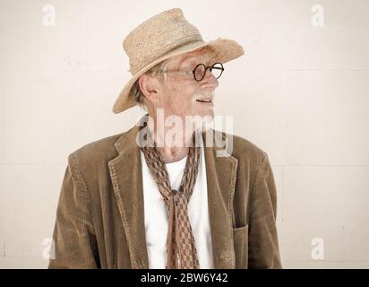 Sir John Hurt am Set seines letzten Films, That Good Night 2016 Stockfoto