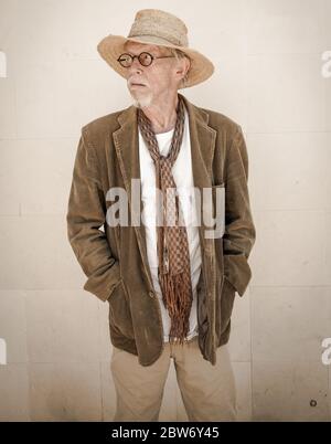 Sir John Hurt am Set seines letzten Films, That Good Night 2016 Stockfoto