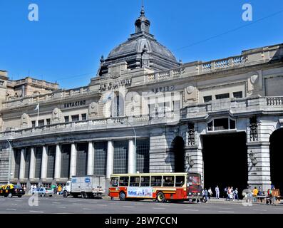 Retiro Bahnhof Buenos Aires Argentinien Stockfoto