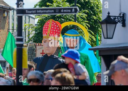 Die Alban-Wallfahrt, ein jährliches Fest, das Alban, Großbritanniens ersten Heiligen, feiert, indem er seine letzte Reise zur Hinrichtung und zum Martyrium nachstellt. Stockfoto