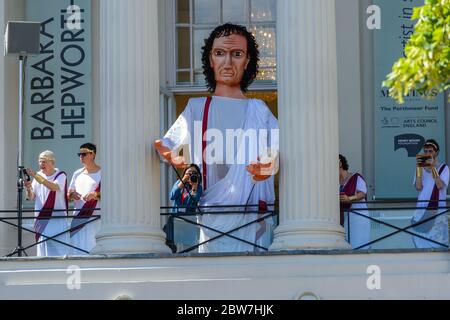 Die Alban-Wallfahrt, ein jährliches Fest, das Alban, Großbritanniens ersten Heiligen, feiert, indem er seine letzte Reise zur Hinrichtung und zum Martyrium nachstellt. Stockfoto