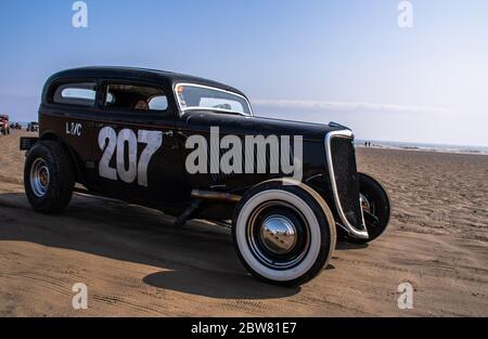 Vor 1949 amerikanische Hot Rods. Vintage Hot Rod Racing bei Pendine Sands Wales UK Event, veranstaltet von VHRA 2016 Stockfoto