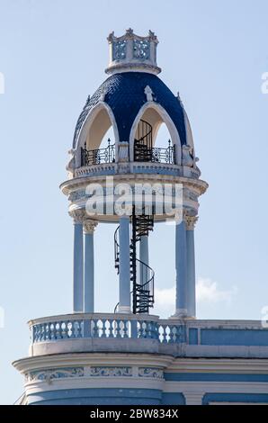 Turm des Palacio Ferrer in Cienfuegos Stockfoto