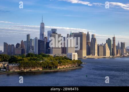 Manhattan Skyline New York City Sonnenaufgang Am Morgen Stockfoto