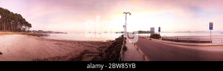 Panoramablick auf einen galicischen Strand, Vao Strand, in Vigo Stockfoto