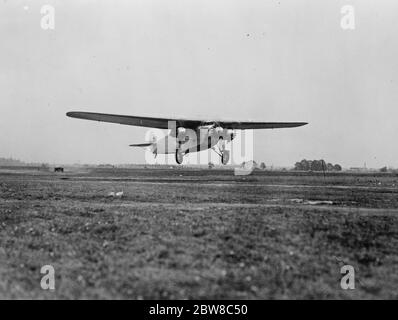 COM Byrd 's Versuch, den Atlantik zu fliegen . Die USA in der Flucht . 24 Juni 1927 Stockfoto