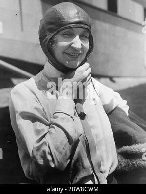 Mme Luba Phillipps, die bald versuchen, einen Transatlantikflug nach London. Juli 1927 Stockfoto