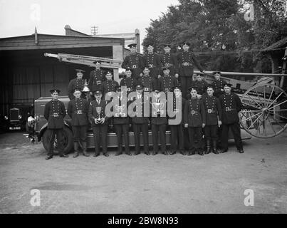 Sidcup Feuerwehr Pose für ein Gruppenfoto . 1938 Stockfoto