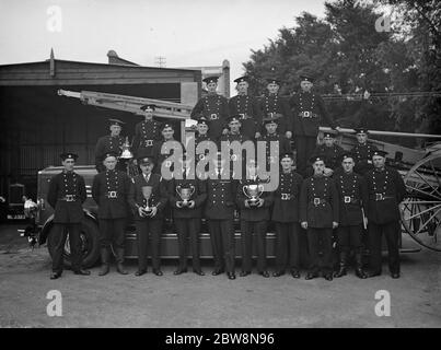 Sidcup Feuerwehr Pose für ein Gruppenfoto . 1938 Stockfoto