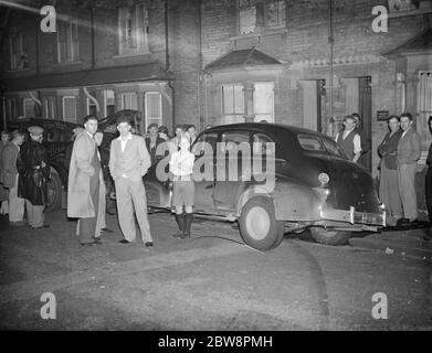 Autounfall auf Sidcup Hill . 1938 Stockfoto