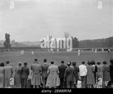 Eine Presse Cricket-Team gegen Newcross Speedway Cricket-Team in Sidcup, Kent. 1938 . Stockfoto