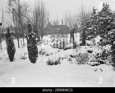 Schneeszenen bei nr 21 auf Foots Cray Lane in Sidcup, Kent. 1938 Stockfoto