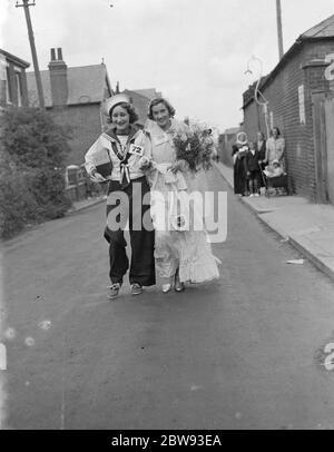 Die Gravesend Karnevalsprozession in Kent . Jack und Jill in der Prozession . 1939 . Stockfoto