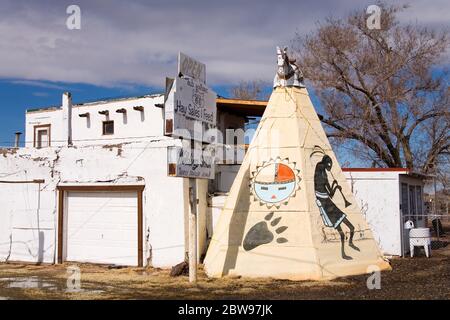 Alte Route 66 Garage, Joseph City, Arizona, USA Stockfoto