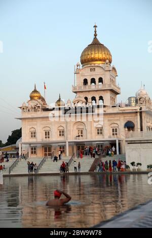 Historische Sikh Bangasahib Gurudwara, das Haus der Anbetung, der beste Tourist, Wallfahrtsort, Neu-Delhi, Indien (Photo Copyright © Saji Maramon) Stockfoto