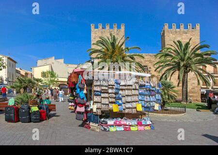 Wochenmarkt in Alcudia, Mallorca, Balearen, Spanien, Europa Stockfoto