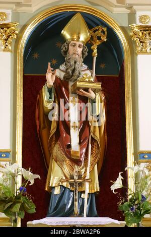 Nikolaus, Statue auf dem Hauptaltar in der Pfarrkirche des Heiligen Nikolaus in Donja Zelina, Kroatien Stockfoto