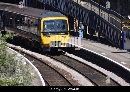 Ein kleiner Zug am Clifton Down Bahnhof in Bristol Stockfoto