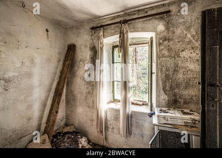 Italien Venetien - Arsiè - Fumegai - GOST Dorf ( verlassene Dorf ) Stockfoto