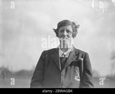 Inter - varsity Frauen s Hockey in Cambridge . Miss D W Pullin (Oxford Captain) 4. März 1929 Stockfoto