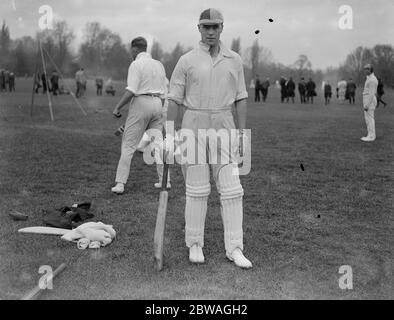 Oxford University Cricket Club Practice C T Stevens . 30. April 1923 Stockfoto