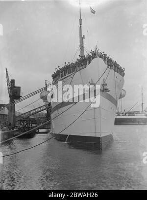 Die Truppenschaft ' Nevasa ' in Southampton auf den Abfahrten von 17. / 21. Lancers ( Empress of India ) Stockfoto