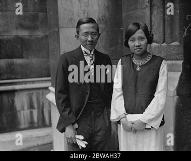 Ein chinesischer Portia Herr Kye Sing Lim und seine Schwester, Frau Beng Hong Lim, chinesische Anwälte, deren gemeinsames Aufrufen an die Bar ein beispielloses Ereignis im Tempel war 17. Juni 1926 Stockfoto