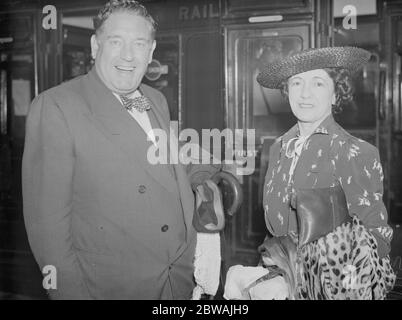 Bei Waterloo Count und Gräfin John McCormack 29 März 1938 Stockfoto