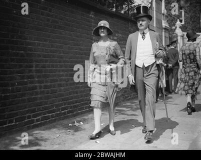 Eton gegen Harrow bei Lords . Prinz und Prinzessin Arthur von Connaught 1929 Stockfoto