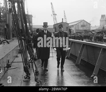 American Navy Collier ' Jason ' Als Weihnachtsmann Schiff Plymouth 1918 Stockfoto