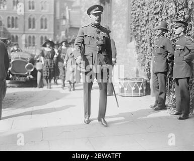 Gedenkfeier für die Opfer des Luftschiffs R 38 in Westminster Chief Commissioner Horwood , von der Metropolitan Police , war unter denen, die am 7. September 1921 besucht Stockfoto