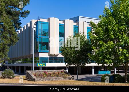 LV Liverpool Victoria Versicherungsbüro Gebäude in County Gates, Poole/Bournemouth, Dorset UK im Mai Stockfoto