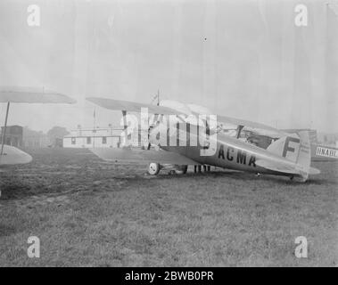 Air Motor Car die perfekte gestreamte linierte Maschine in der Welt bekannt als die Luft-Motor-Auto links Croydon mit dem französischen Air Ministry Beamten 13 Mai 1921 Stockfoto