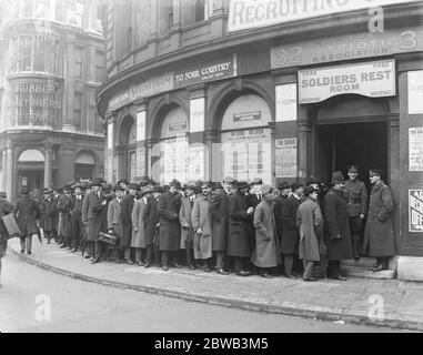 Rekrutierung im Großen Krieg in St. Pauls London 1918 Stockfoto