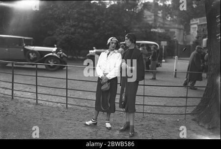 Damen Herbst viersome Golf in Ranelagh . Frau Woodburn - Bamberger und Frau N Gibbons 1932 Stockfoto