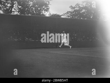 Bei der Beckenham Tennis Turnier, Miss Helen Wills auf dem Platz. 1927 Stockfoto