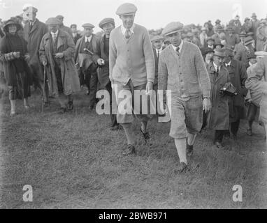 Amateur Golf Championship bei Deal , Kent . Francis Ouimet und Roger Wethered, die im Halbfinale trafen. 12 Mai 1923 Stockfoto