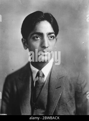 Jiddu Krishnamurti, der Ostinder, der sich selbst den "Neuen Messias" nennt. 15. September 1926 Stockfoto