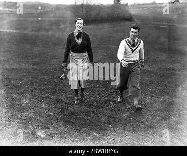 Miss Fishwick 's Ladies / Oxford University in Beaconsfield. Miss Isabella Rieben und R G de Quincy . Stockfoto